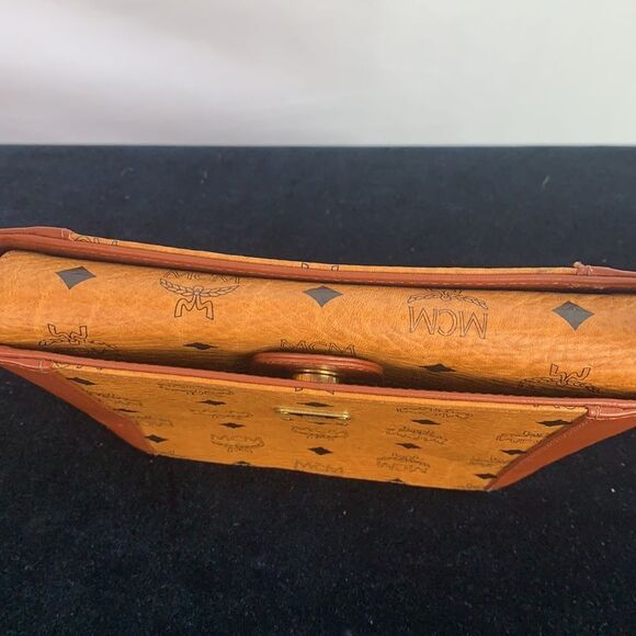 MCM VTG small satchel RARE bag - Picture 9 of 11